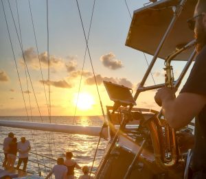 sail sunset cruise